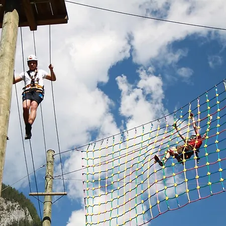 Tipi Dorf Groebming