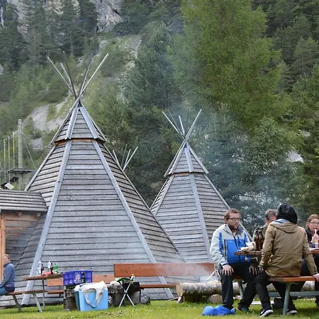 Tipi Dorf Groebming * Grobming